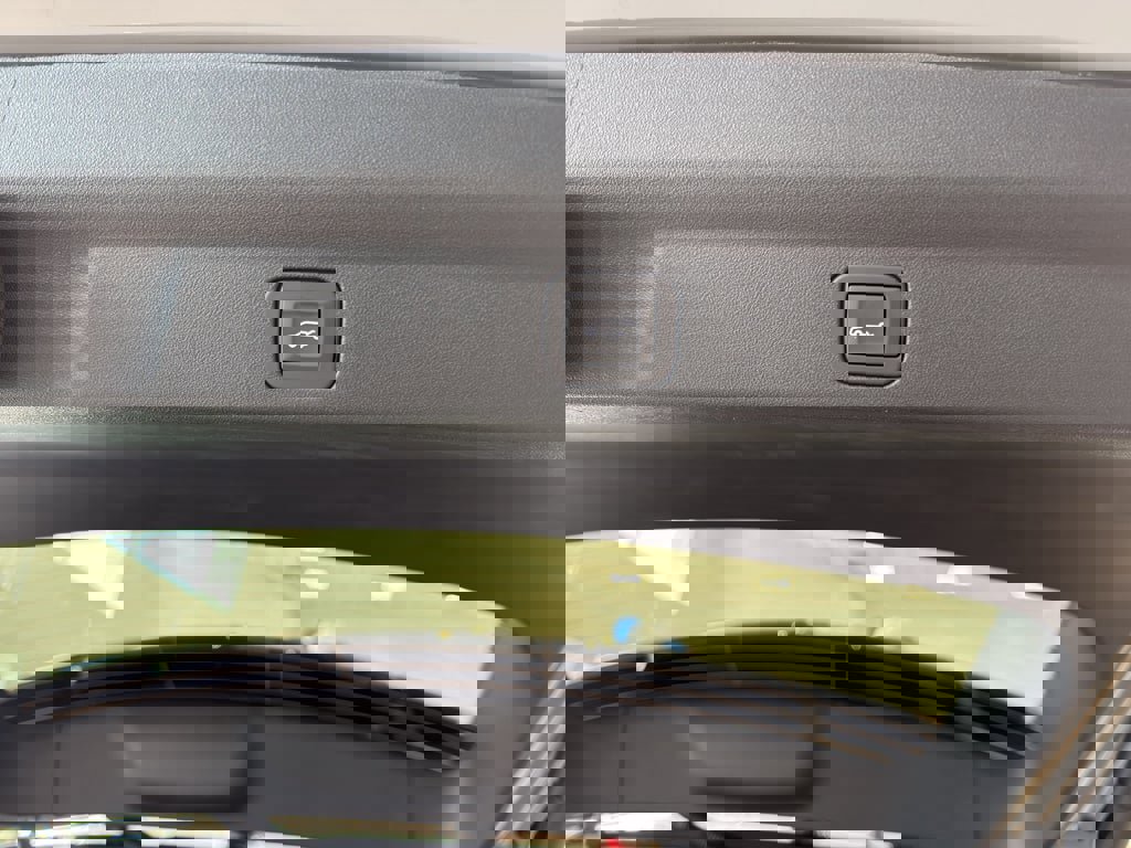 New 2026 Cadillac Escalade IQ Luxury 1 image 29