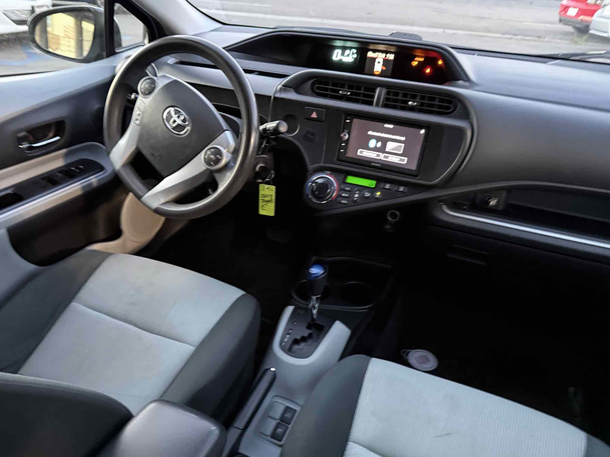 Used 2014 Toyota Prius C Two FWD image 33