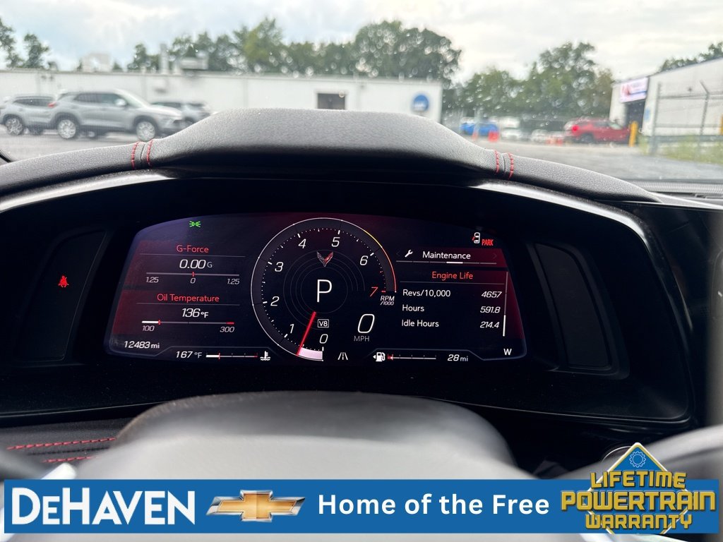 Used 2022 Chevrolet Corvette Stingray Coupe w/ 1LT RWD image 12