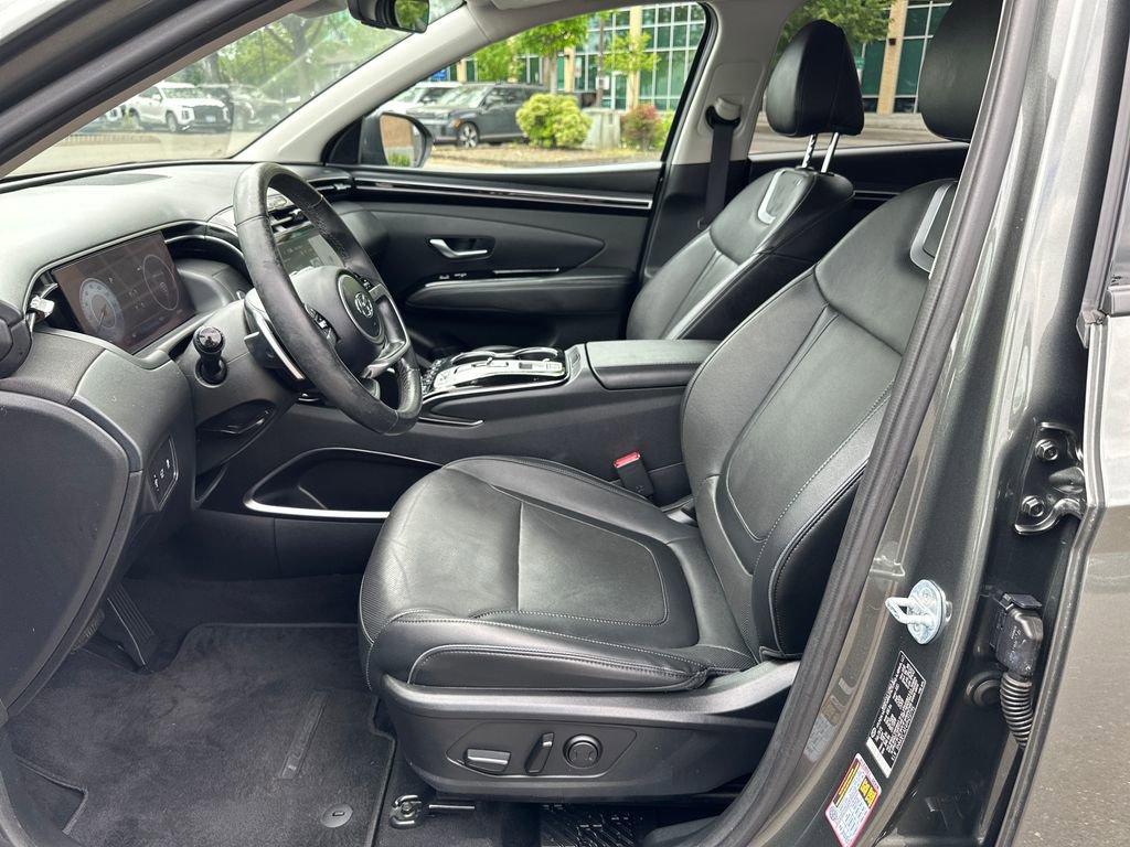 Certified 2023 Hyundai Tucson Limited AWD/4WD image 12