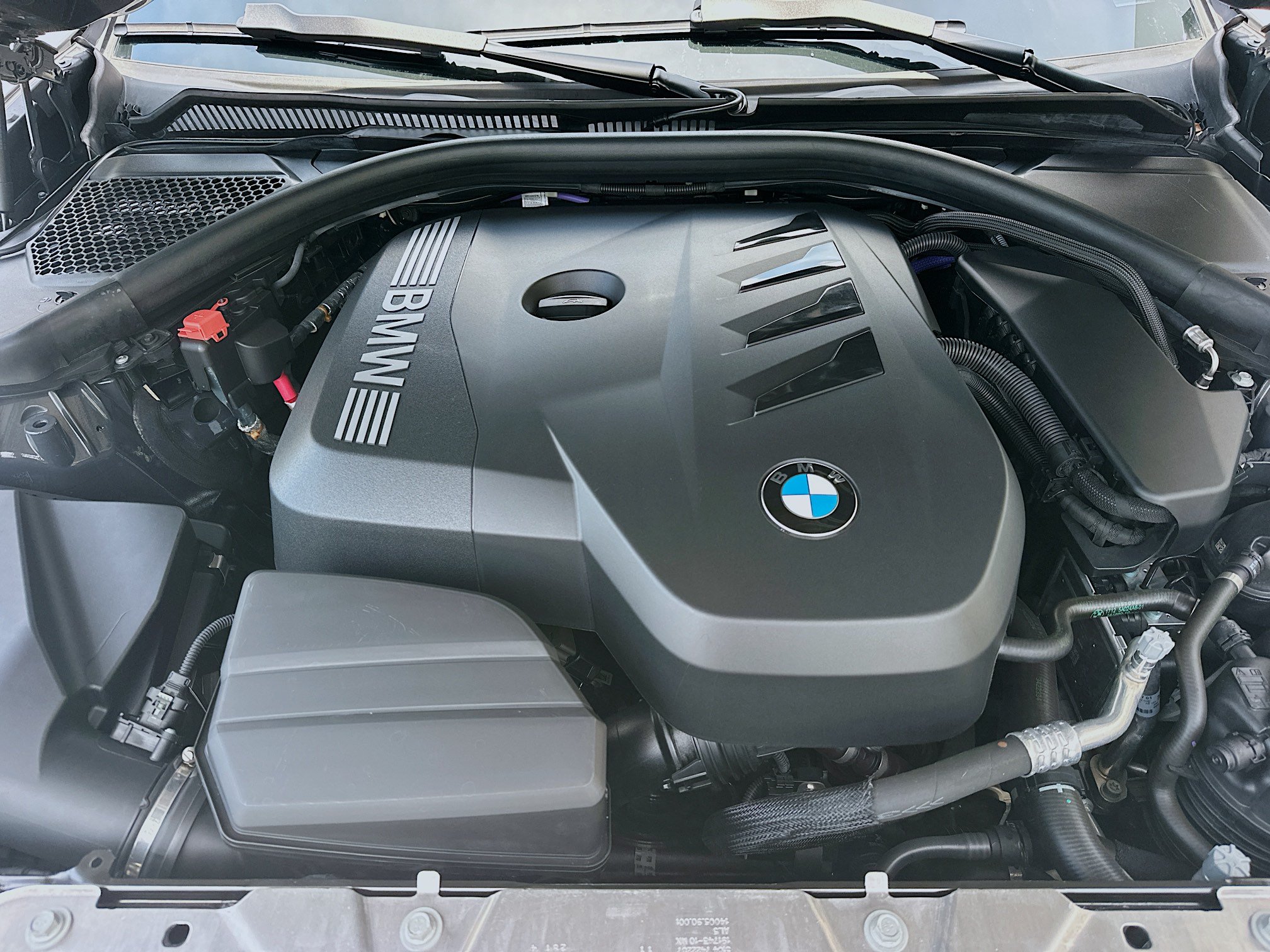 Used 2025 BMW 330i Sedan w/ M Sport Package RWD image 29