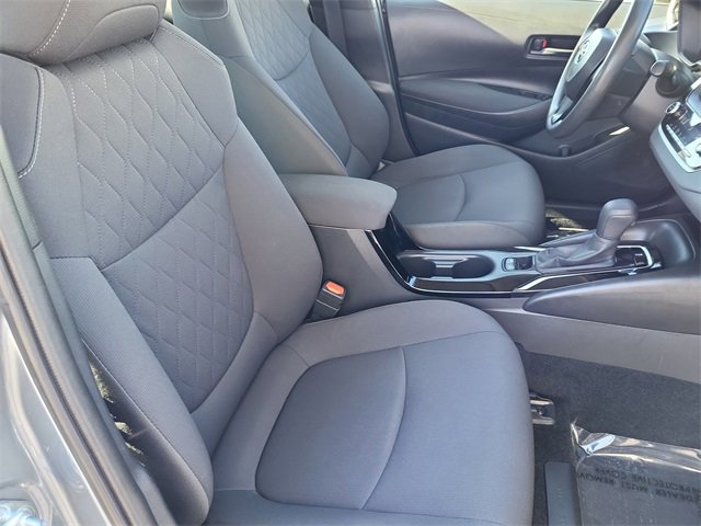 Used 2022 Toyota Corolla LE image 10