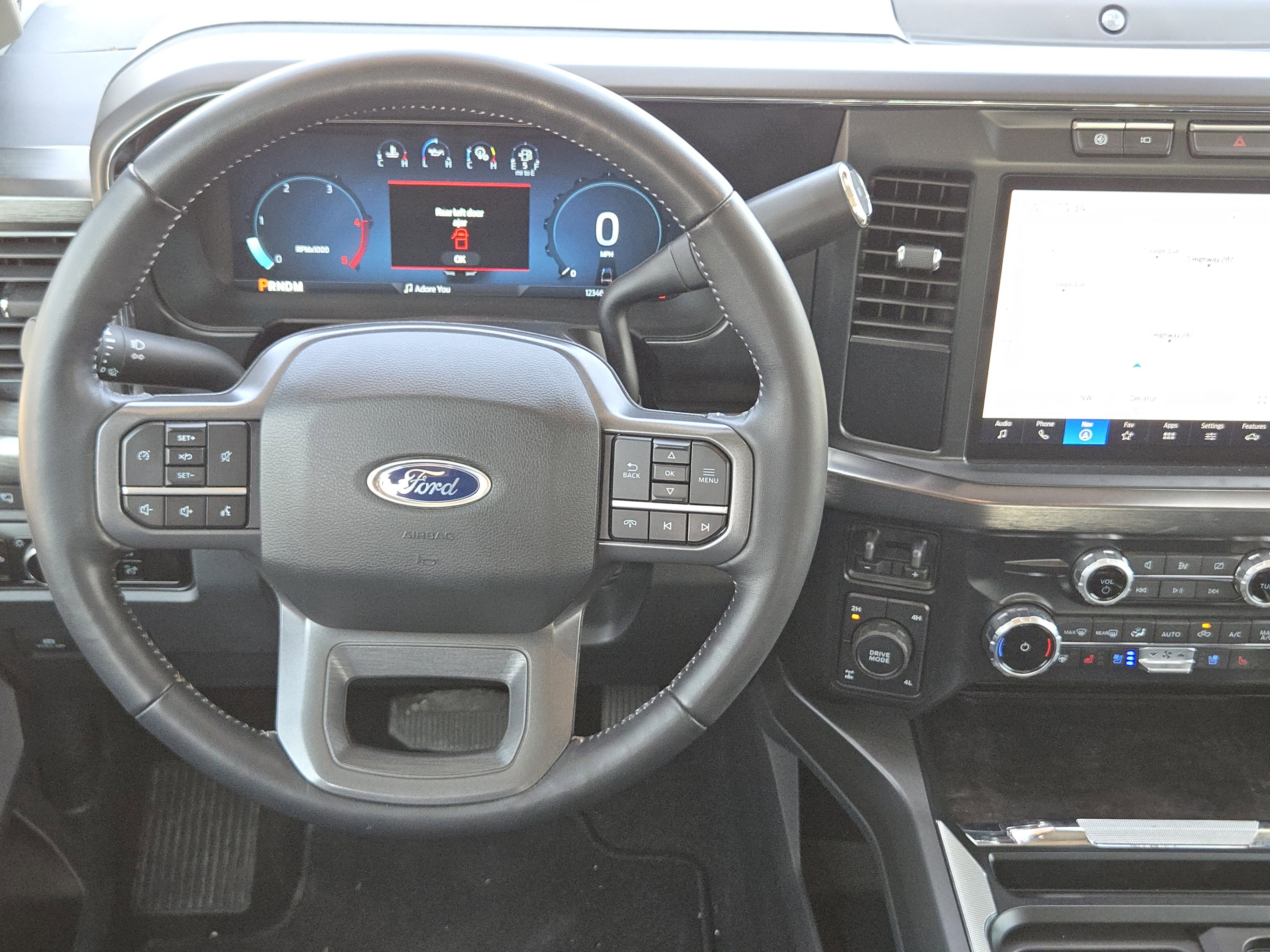 Used 2023 Ford F250 Lariat w/ Chrome Package image 26