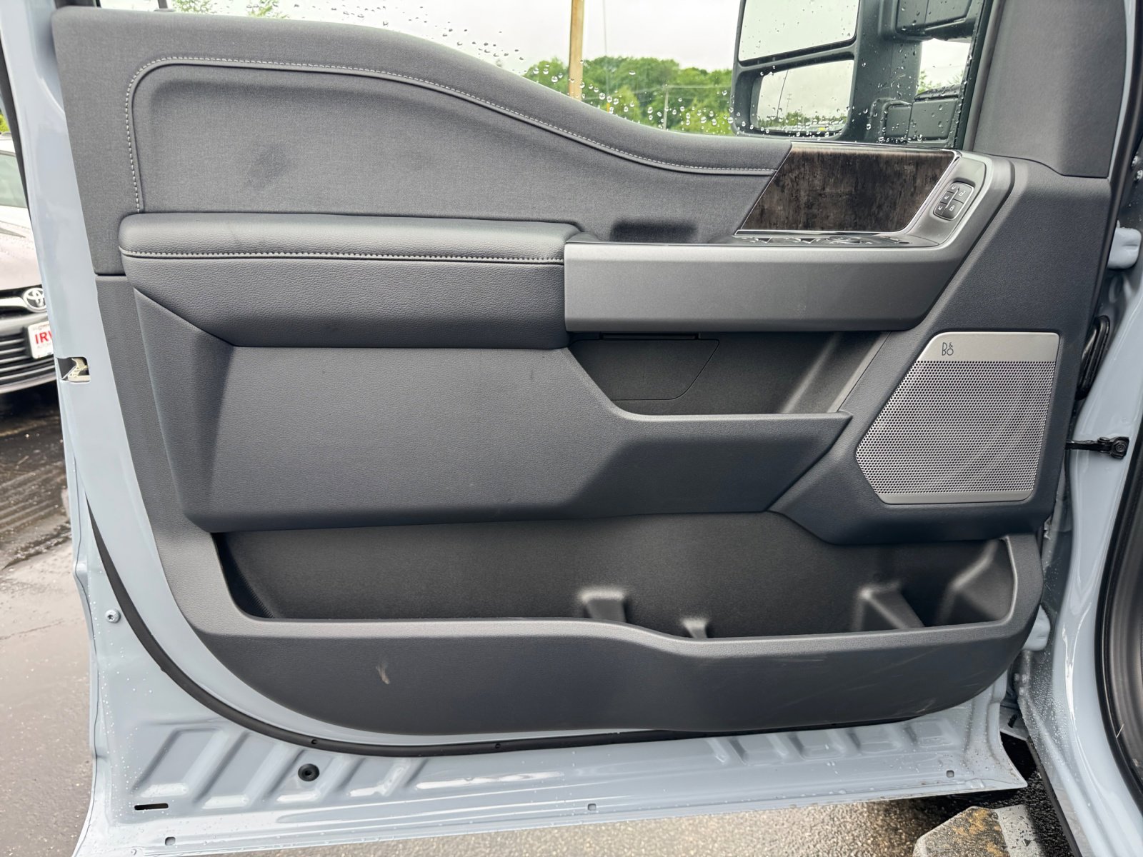 New 2025 Ford F250 Lariat w/ Lariat Ultimate Package image 23