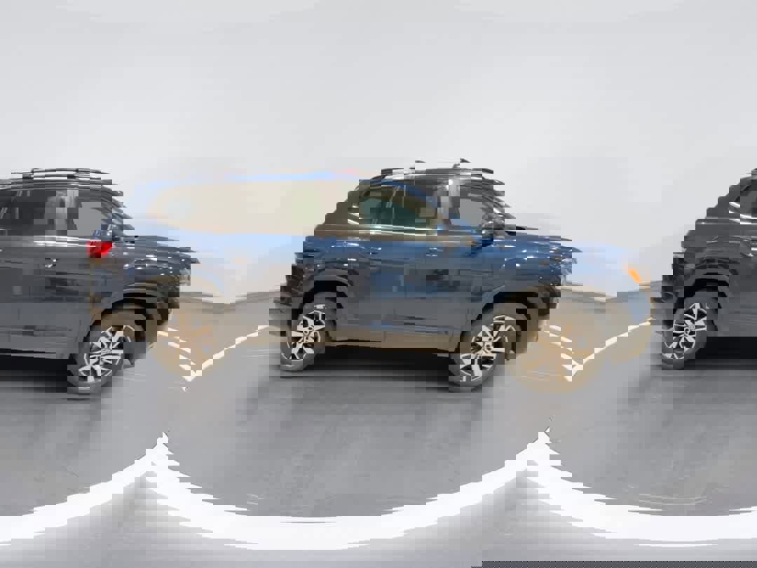 Used 2021 Volkswagen Atlas SE image 9