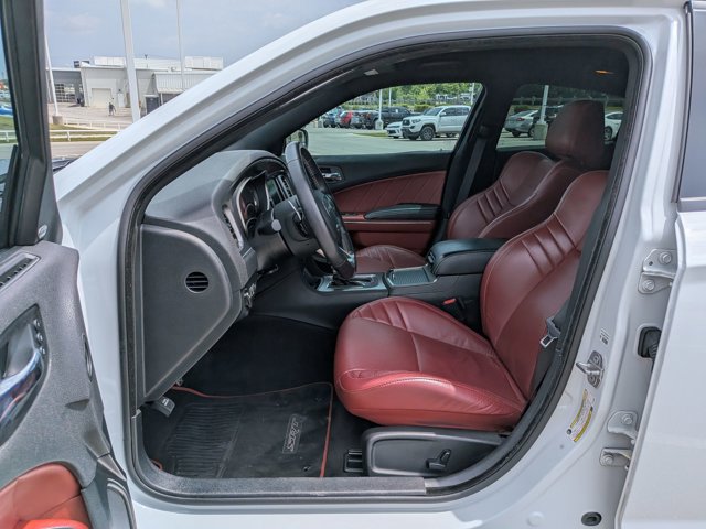 Used 2018 Dodge Charger SRT Hellcat w/ Harman/Kardon Audio Group RWD image 15