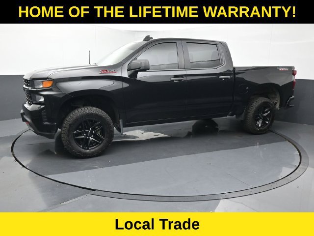Used 2021 Chevrolet Silverado 1500 Custom Trail Boss w/ Midnight Edition AWD/4WD image 3