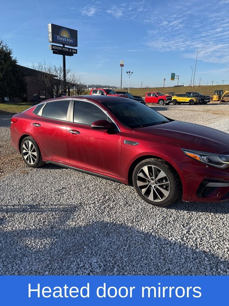 Used 2019 Kia Optima S image 2