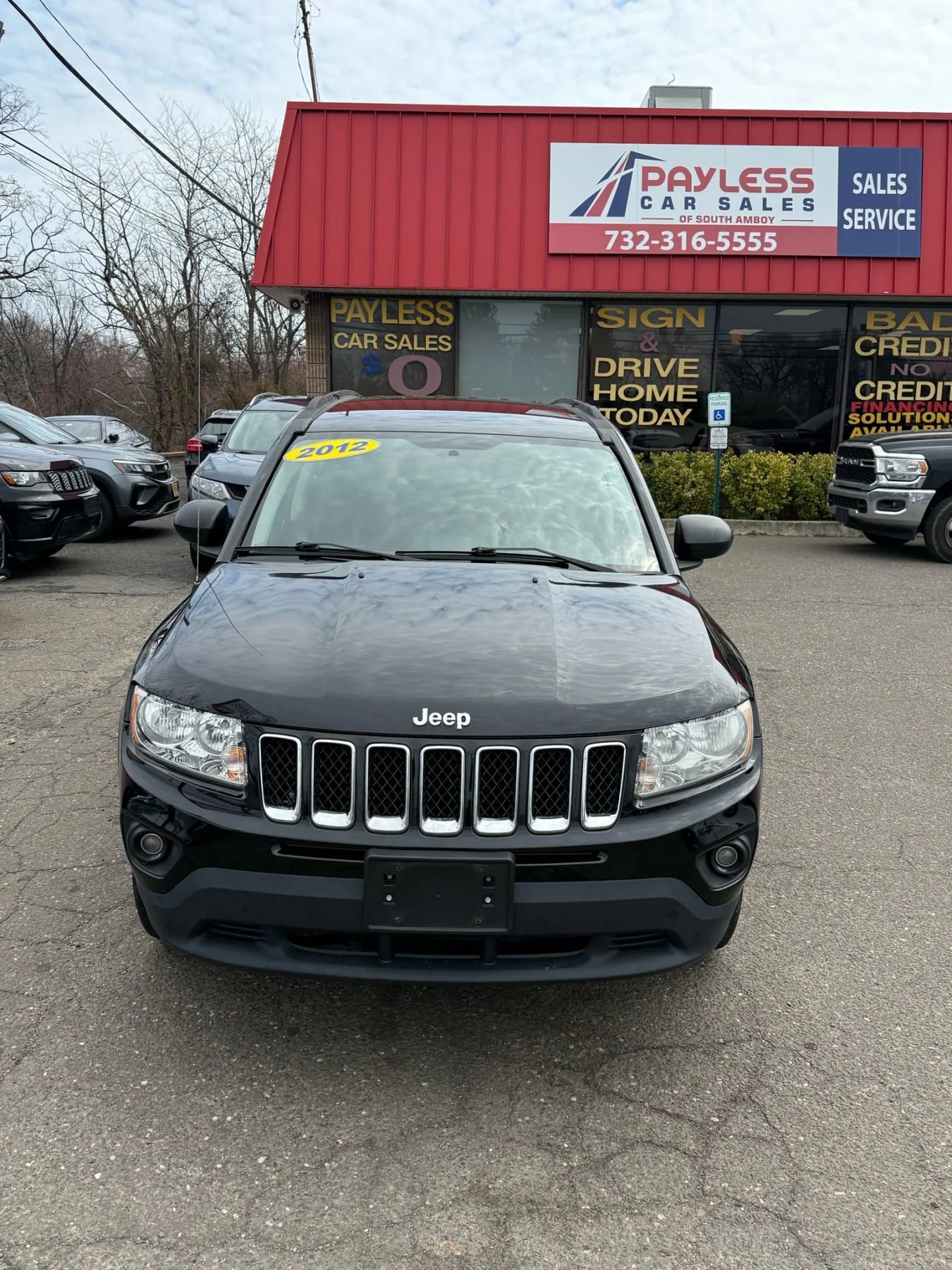 Used 2012 Jeep Compass Sport image 2