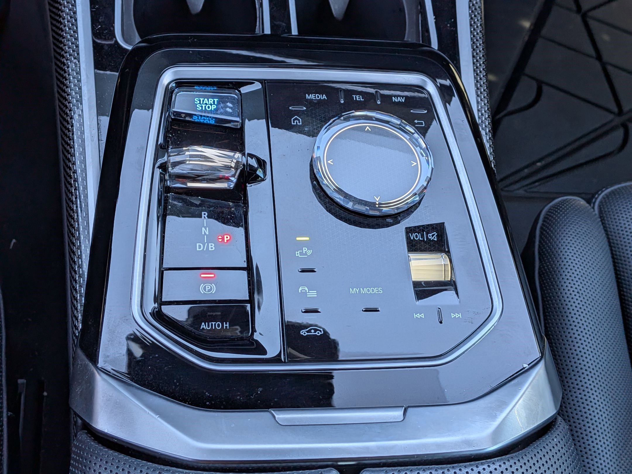 Certified 2023 BMW i7 xDrive60 image 26