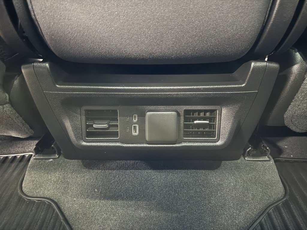Used 2024 Chevrolet Silverado 2500 LT w/ All Star Edition image 27