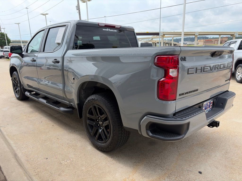 Used 2025 Chevrolet Silverado 1500 Custom w/ Turbomax Blackout Package RWD image 6