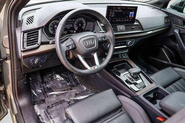 Used 2025 Audi Q5 e Premium Plus AWD/4WD image 10