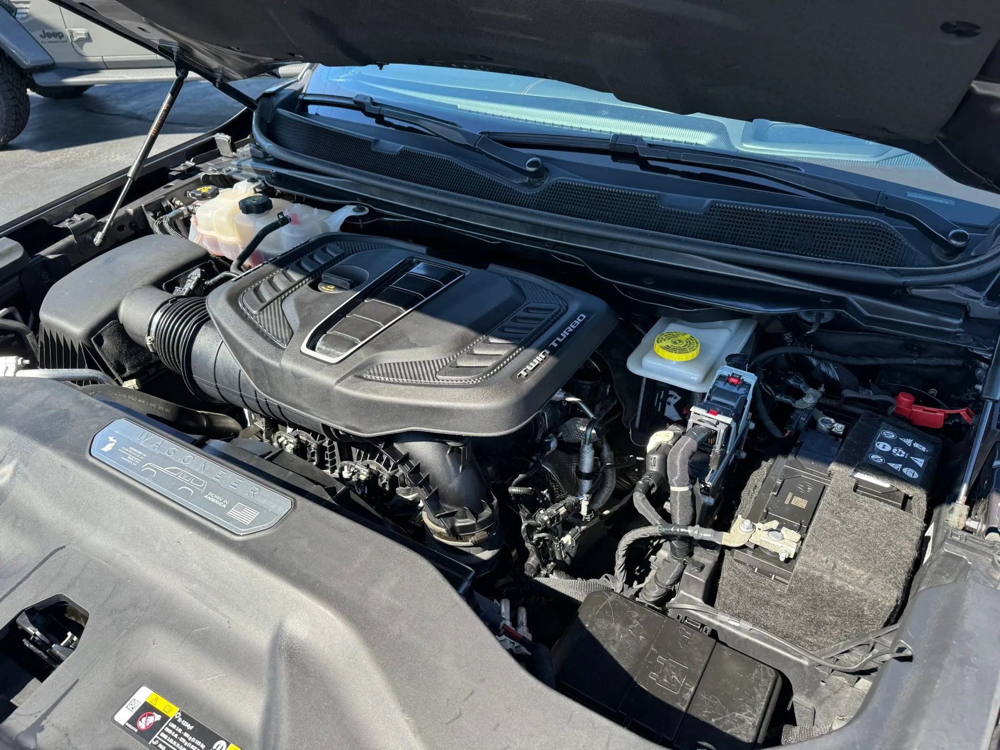 Used 2023 Jeep Grand Wagoneer Series III image 23