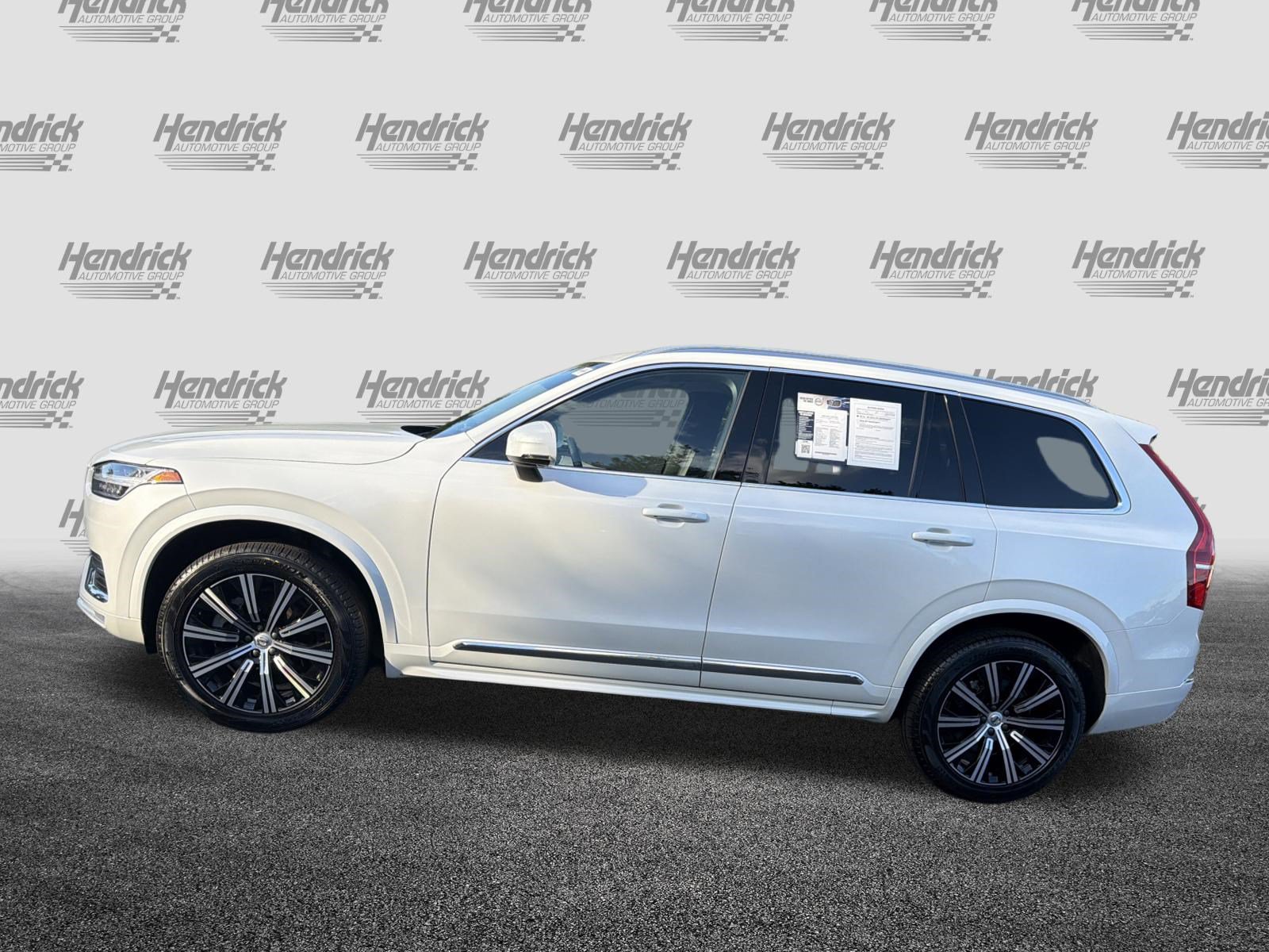 Certified 2025 Volvo XC90 B5 Core AWD/4WD image 7
