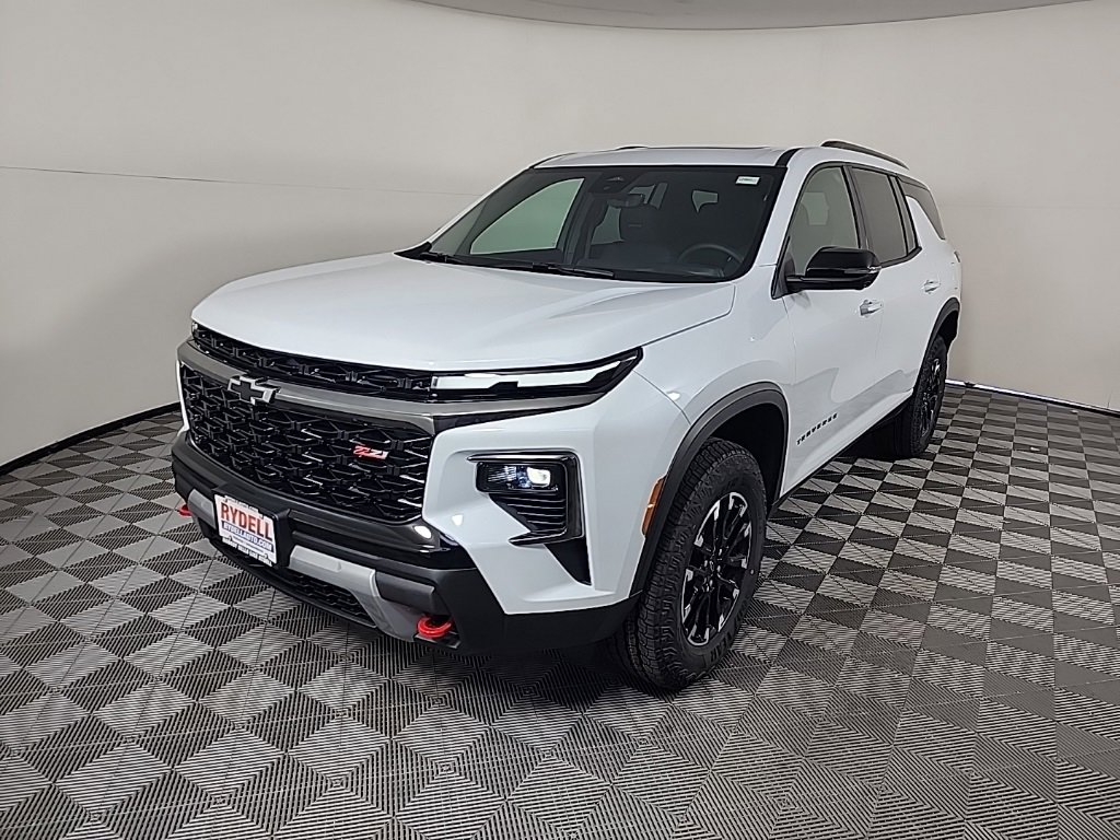 New 2026 Chevrolet Traverse Z71 w/ Driver Confidence Package image 4