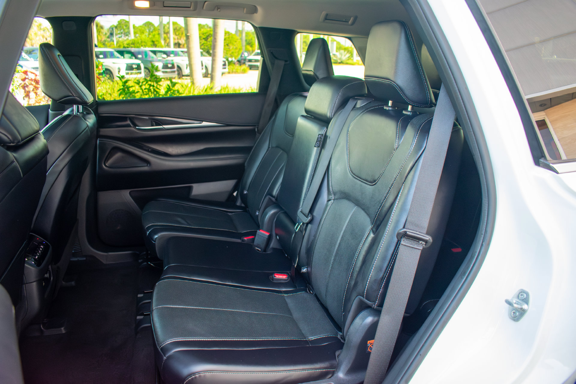 Certified 2024 INFINITI QX60 Pure FWD image 21