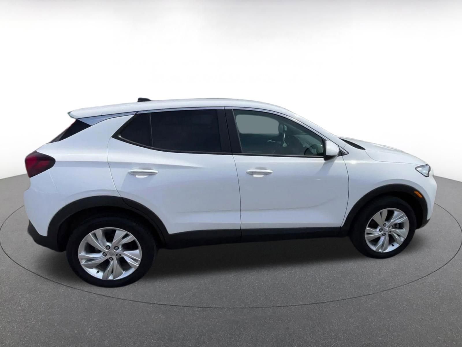 Used 2025 Buick Encore GX Preferred image 17