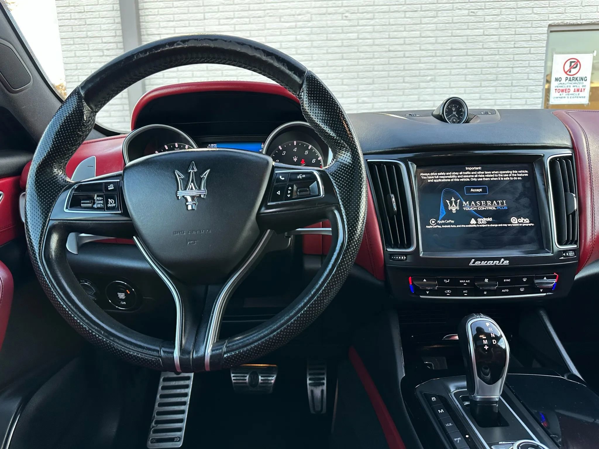 Used 2017 Maserati Levante w/ Sport Package image 28