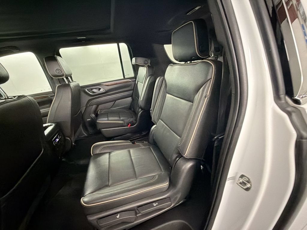 Certified 2023 Chevrolet Suburban Premier AWD/4WD image 26