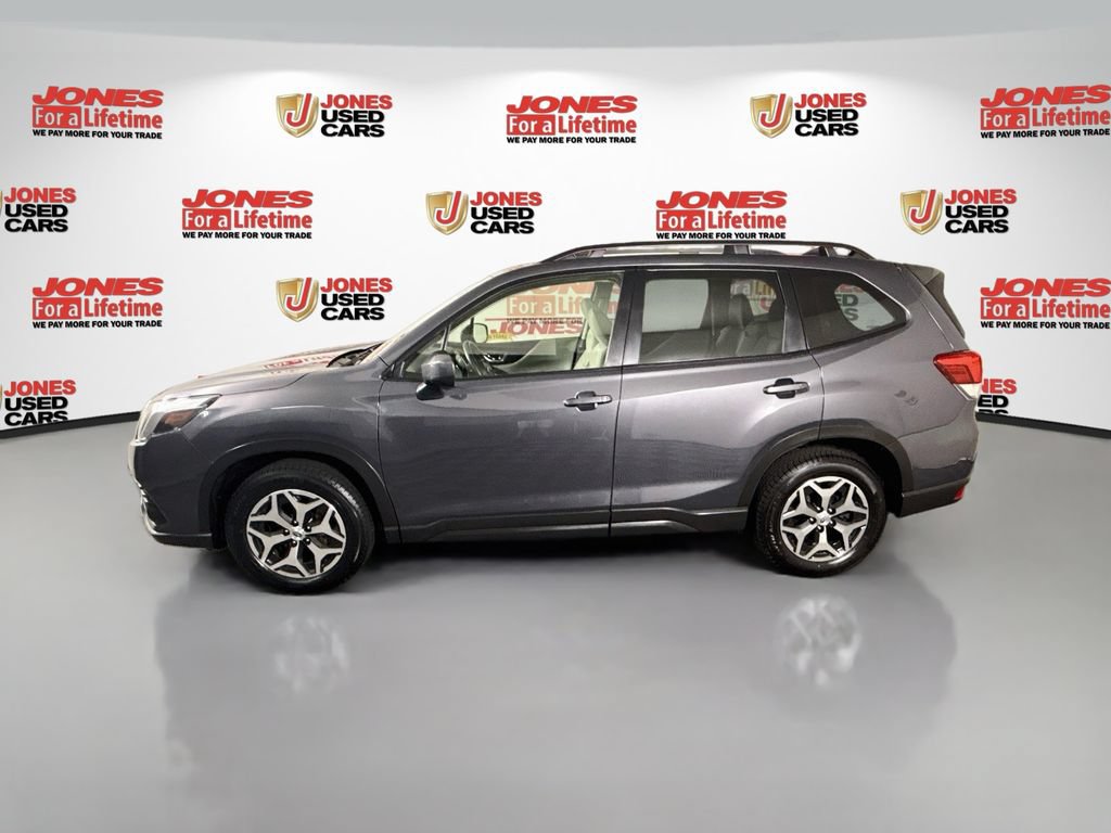 Used 2023 Subaru Forester Premium AWD/4WD image 15