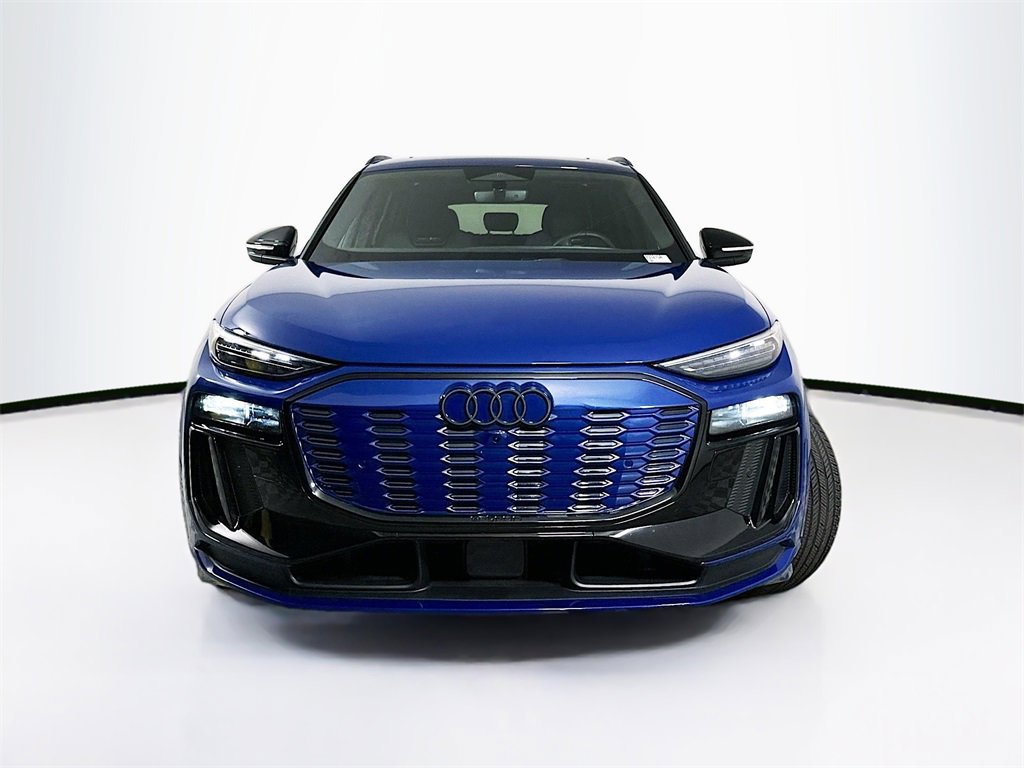 Used 2025 Audi SQ6 e-tron Premium Plus w/ Premium Plus image 5