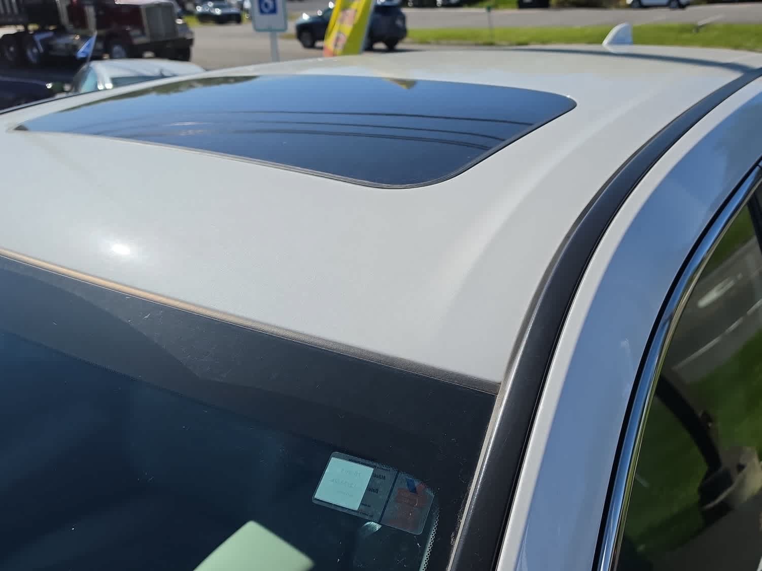 Used 2024 Honda CR-V EX-L image 4