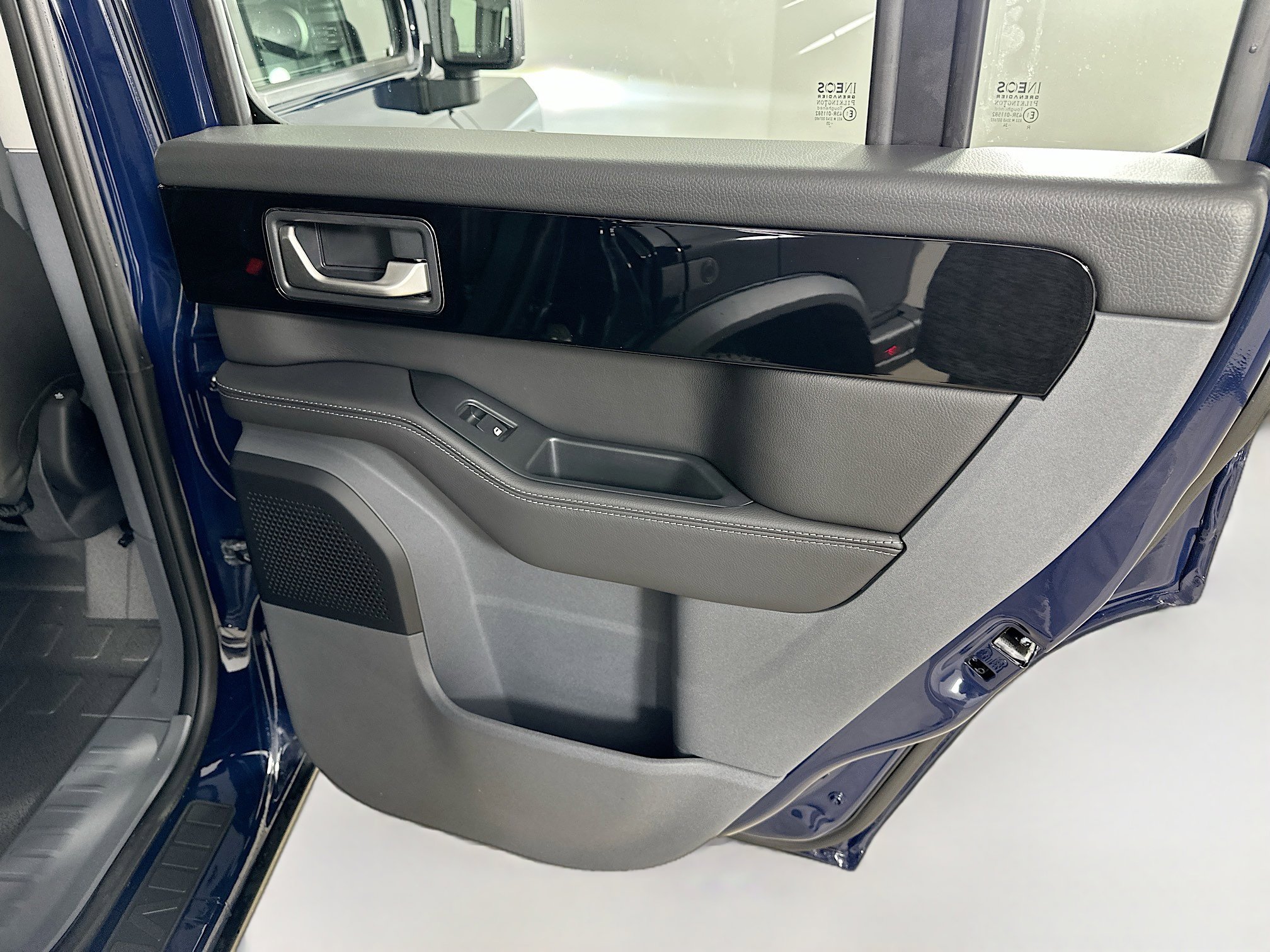 New 2026 INEOS Grenadier Fieldmaster Edition AWD/4WD image 46