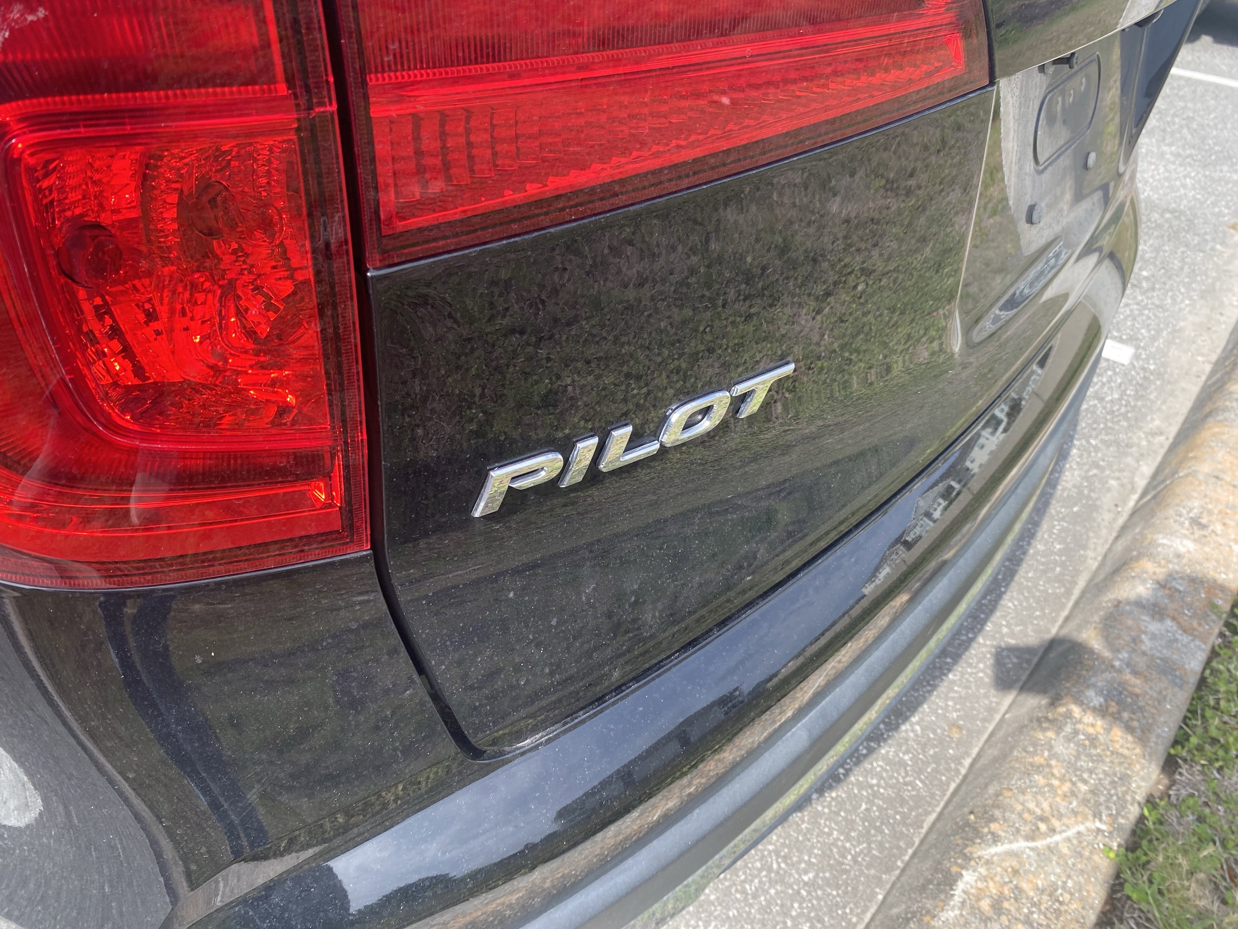 Used 2017 Honda Pilot Elite image 22