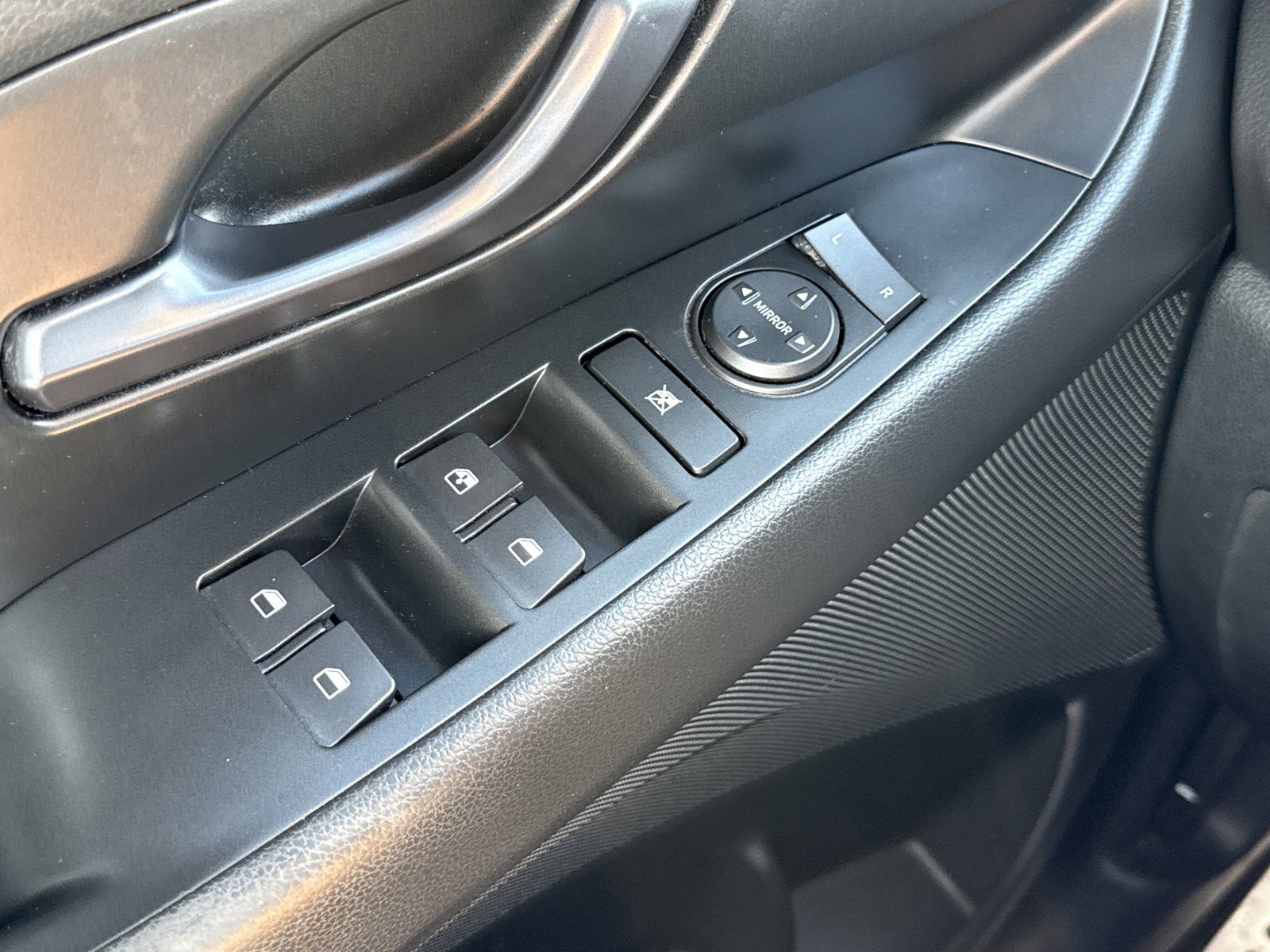 Used 2020 Hyundai Elantra GT N Line image 16