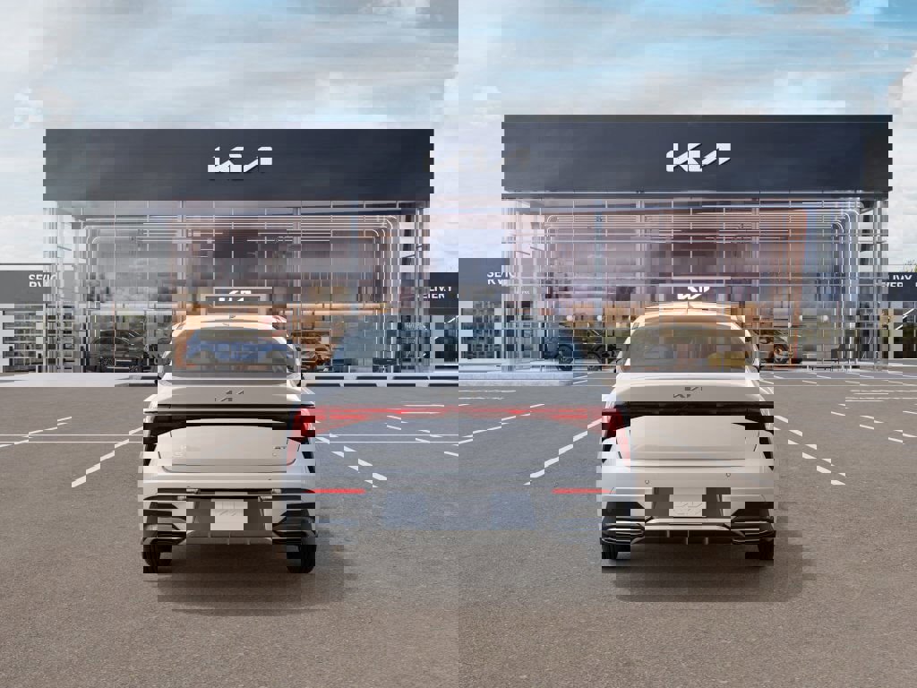 New 2026 Kia K5 GT-Line image 5