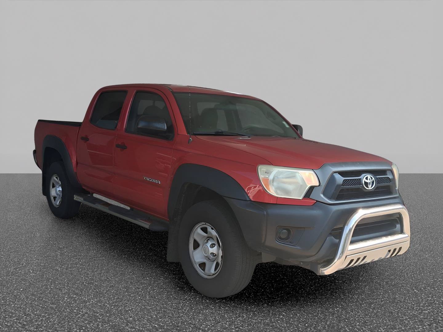Used 2015 Toyota Tacoma PreRunner w/ Convenience Package RWD image 2