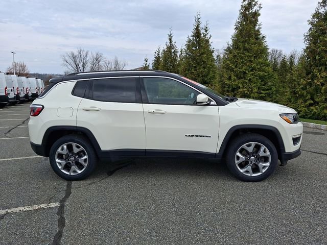 Certified 2019 Jeep Compass Limited w/ Safety & Security Group image 7