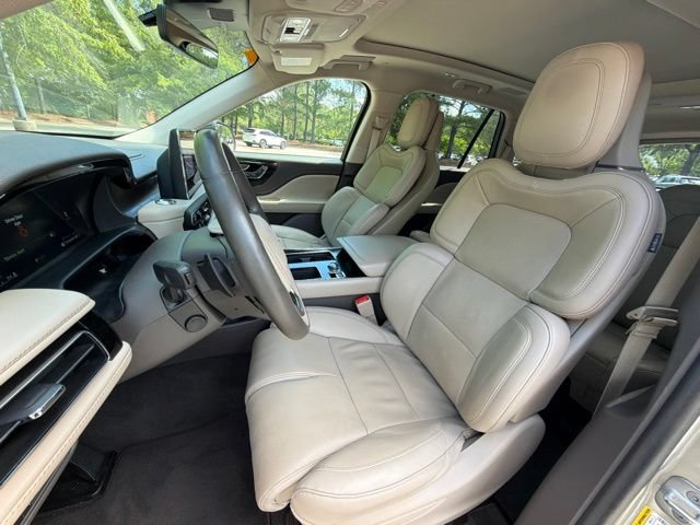 Certified 2023 Lincoln Aviator Reserve w/ Equipment Group 201A AWD/4WD image 10