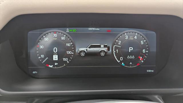 Used 2022 Land Rover Defender 110 S AWD/4WD image 24