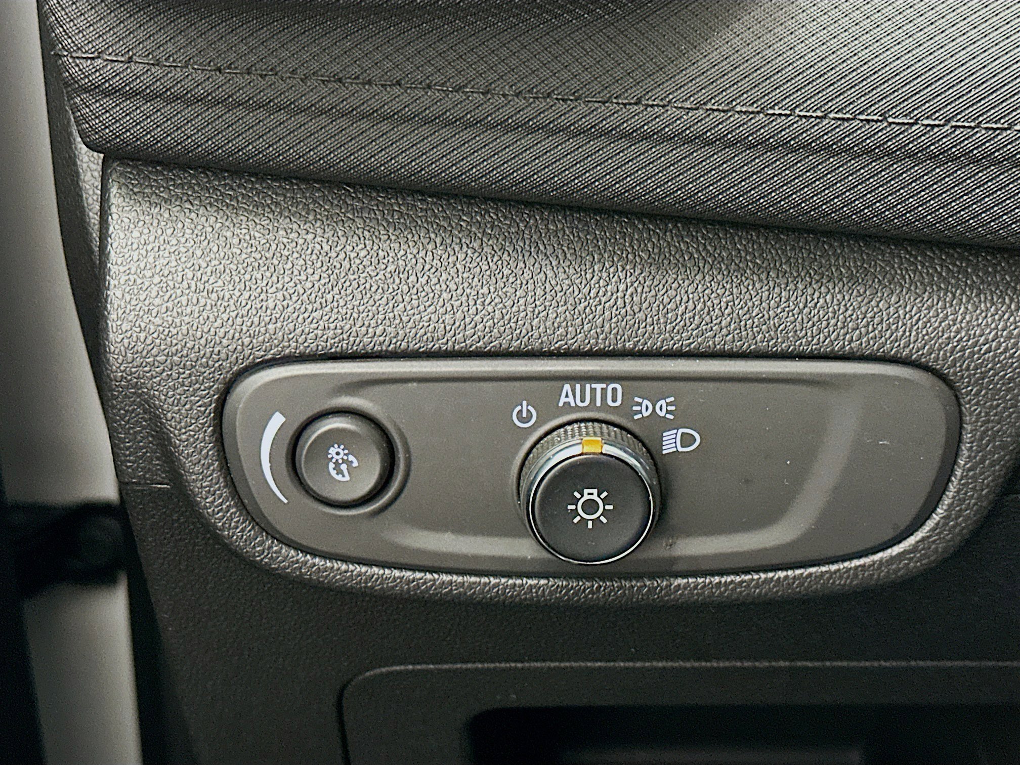 Used 2025 Chevrolet TrailBlazer LT image 17