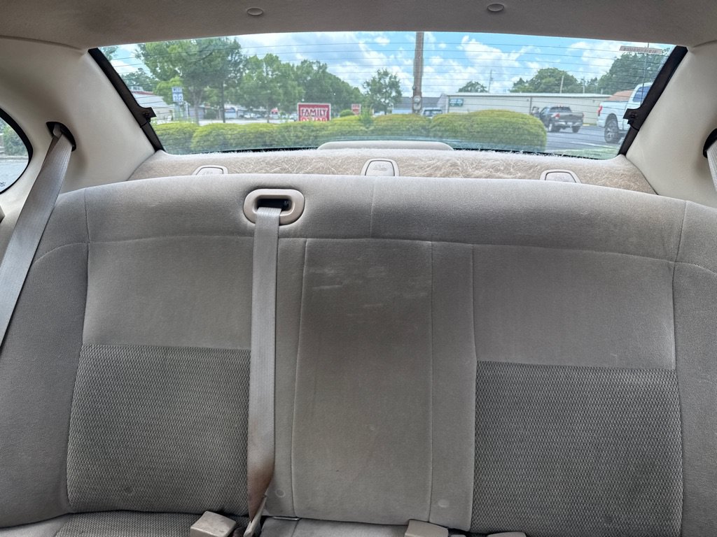 Used 2007 Ford Taurus SE FWD image 16