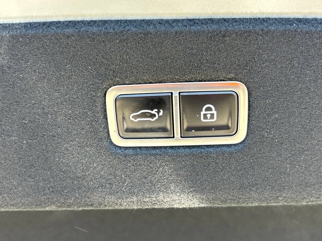 Used 2024 Hyundai Ioniq 6 SEL RWD image 26