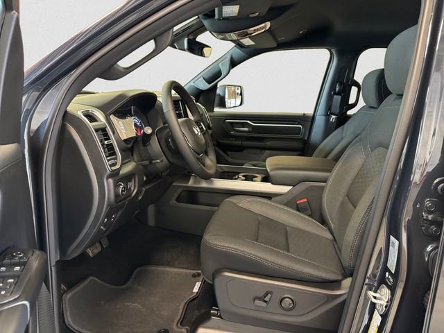 New 2026 RAM 1500 4x4 Crew Cab image 10
