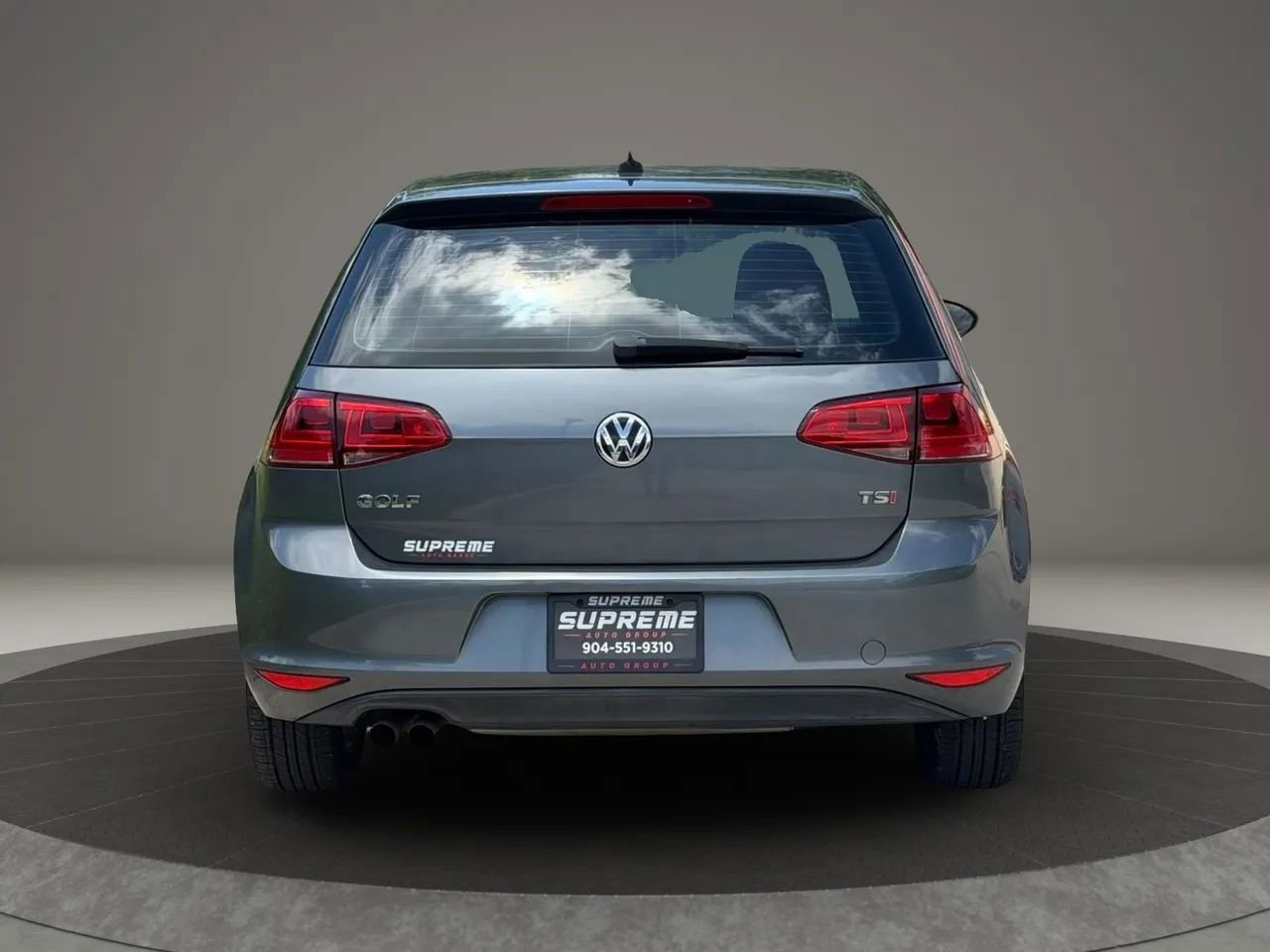 Used 2017 Volkswagen Golf Wolfsburg Edition FWD image 4