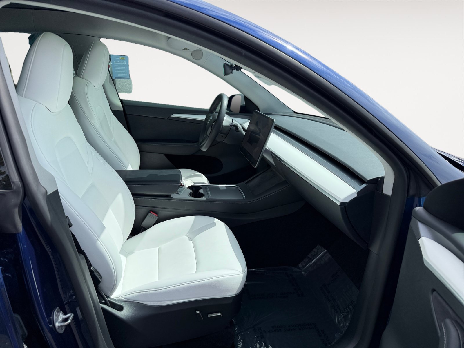 Used 2024 Tesla Model Y Performance AWD/4WD image 19