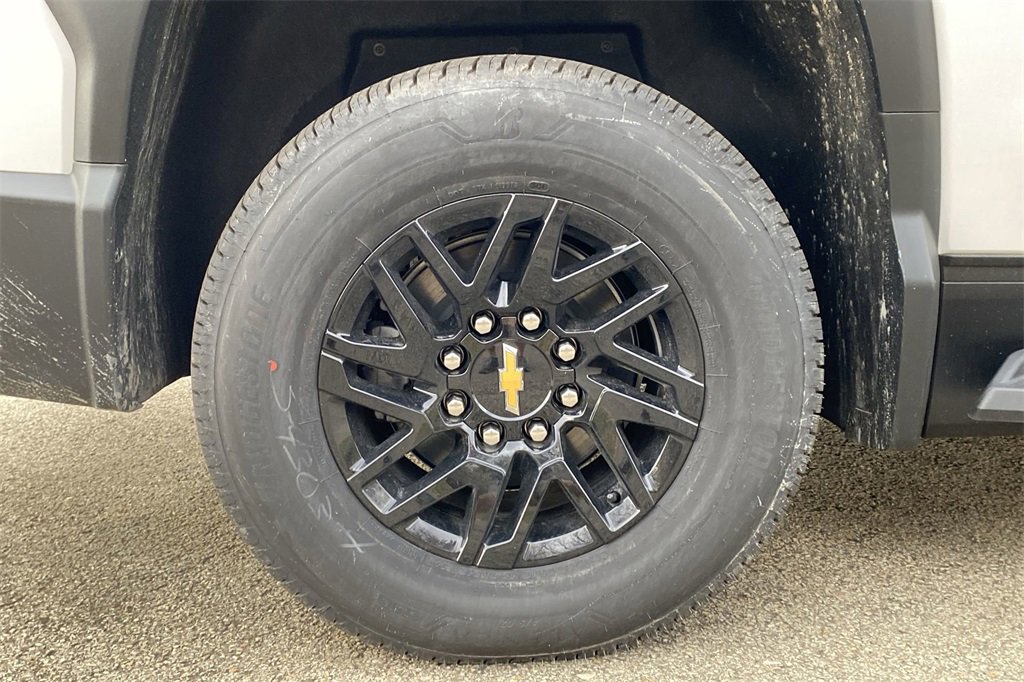 New 2024 Chevrolet Silverado EV W/T image 9