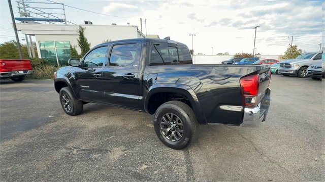 Used 2021 Toyota Tacoma SR5 image 6
