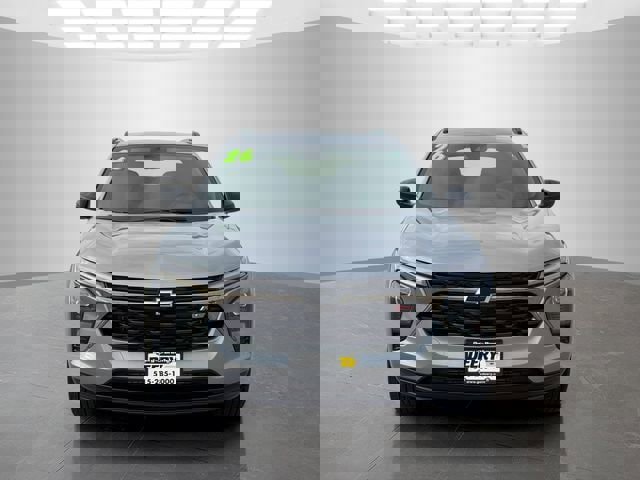 New 2026 Chevrolet Trax RS w/ Driver Confidence Package image 3