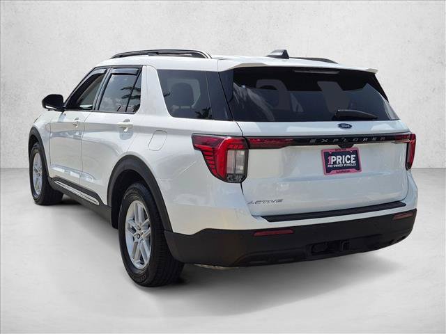 Used 2025 Ford Explorer Active RWD image 7