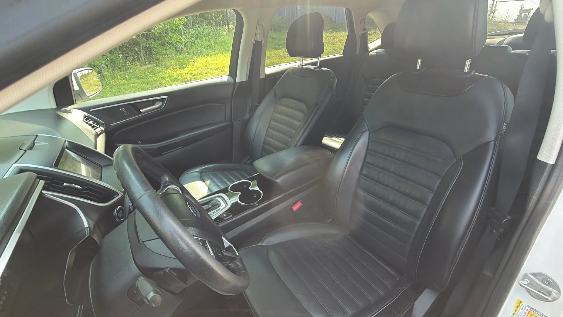Used 2016 Ford Edge SEL w/ Equipment Group 201A AWD/4WD image 9