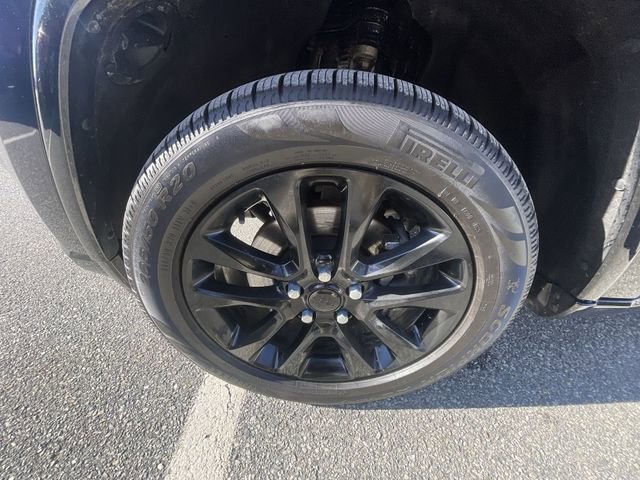 Used 2021 Jeep Grand Cherokee Laredo X image 30