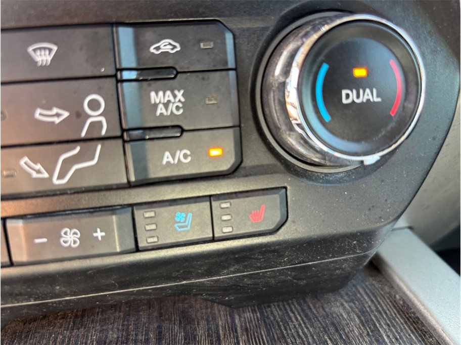 Used 2020 Ford F350 Lariat w/ Lariat Ultimate Package AWD/4WD image 35