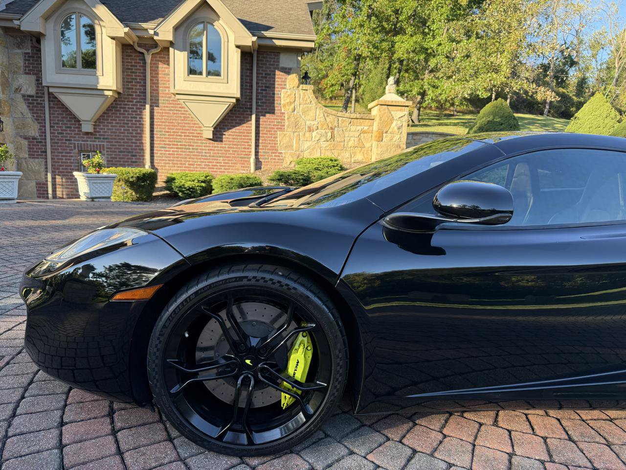 Used 2012 McLaren MP4-12C Coupe RWD image 23