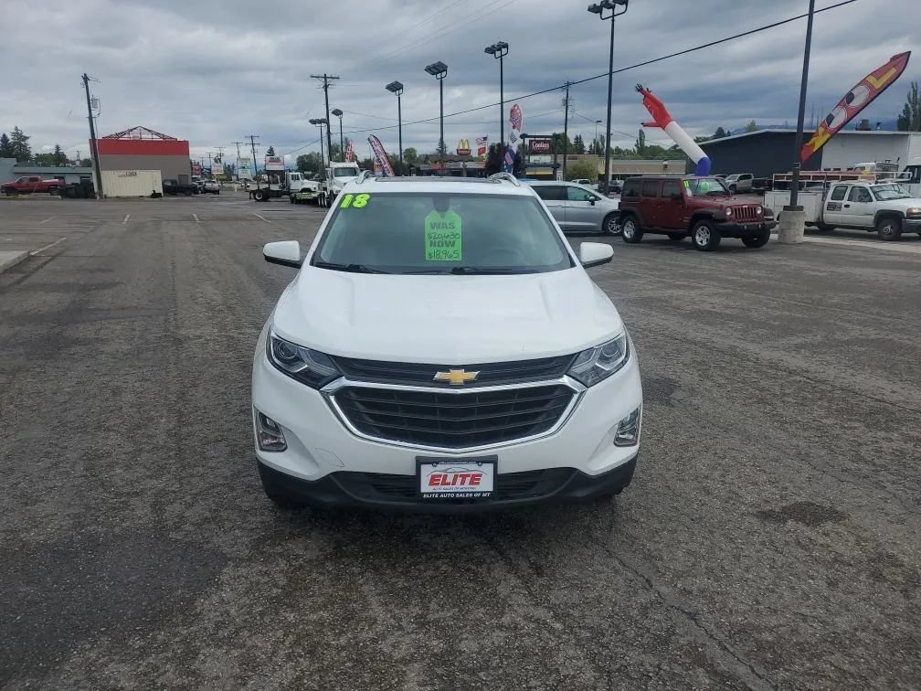 Used 2018 Chevrolet Equinox LT w/ Sun & Infotainment Package AWD/4WD image 3